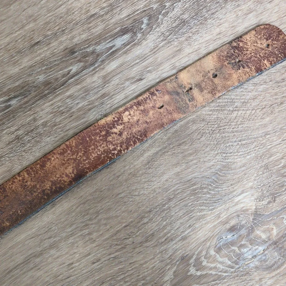 Vtg Leaf Flower Gold Silver Belt Buckle Distressed Leather Belt Engraved Western